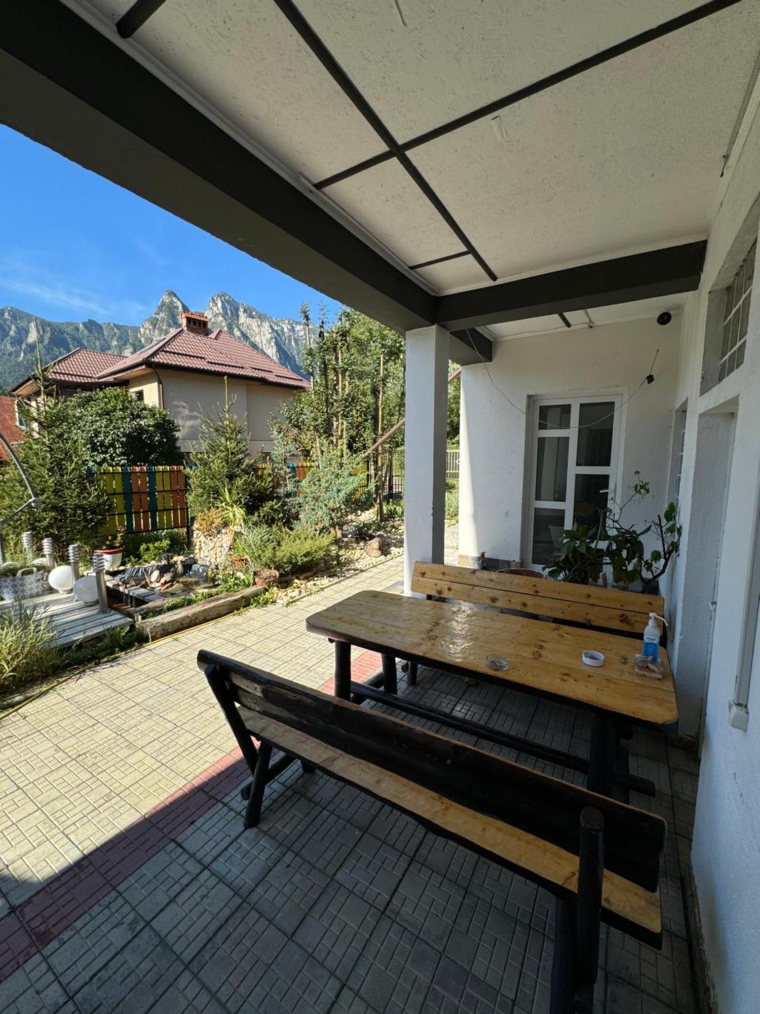 Casa David Hotel บุชเตนี ภายนอก รูปภาพ