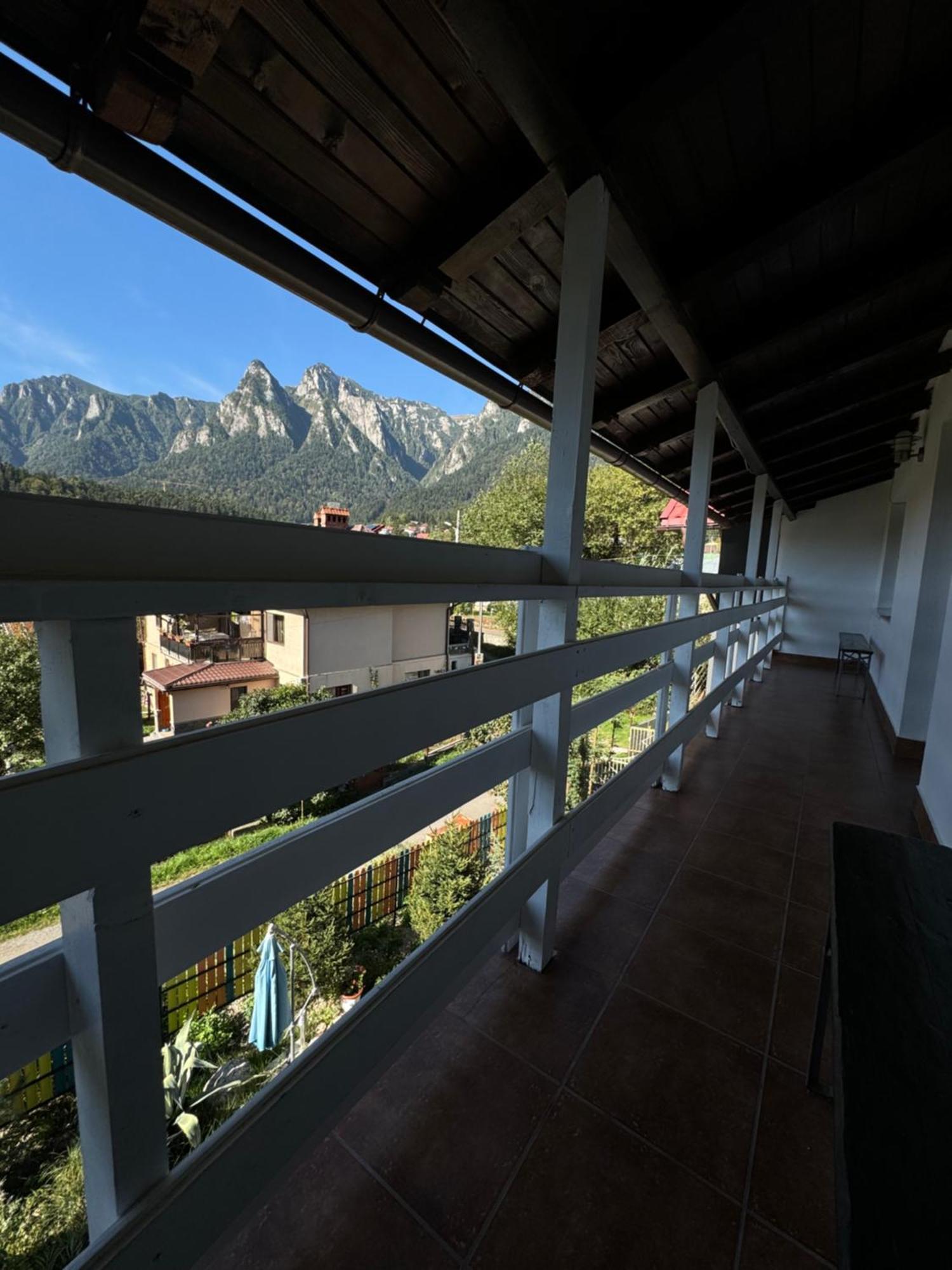 Casa David Hotel บุชเตนี ภายนอก รูปภาพ